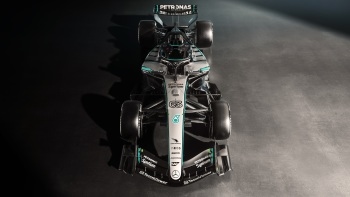 F1奔驰壁纸