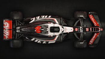 F1哈斯壁纸