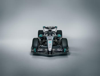 F1奔驰壁纸