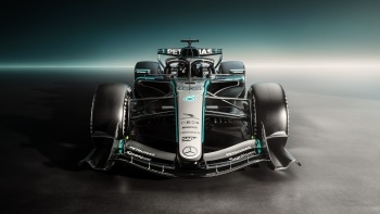 F1奔驰壁纸