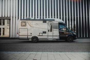 奔驰Hymer B壁纸