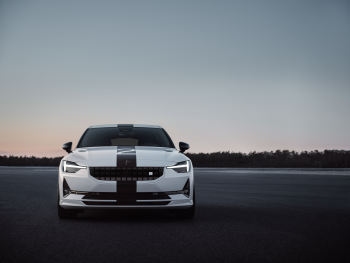 极星Polestar 2壁纸