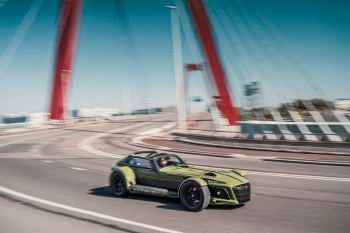 DONKERVOORTD8 GTO-JD70壁纸