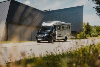 奔驰Hymer B壁纸