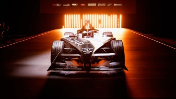 F1捷豹 I-TYPE壁纸