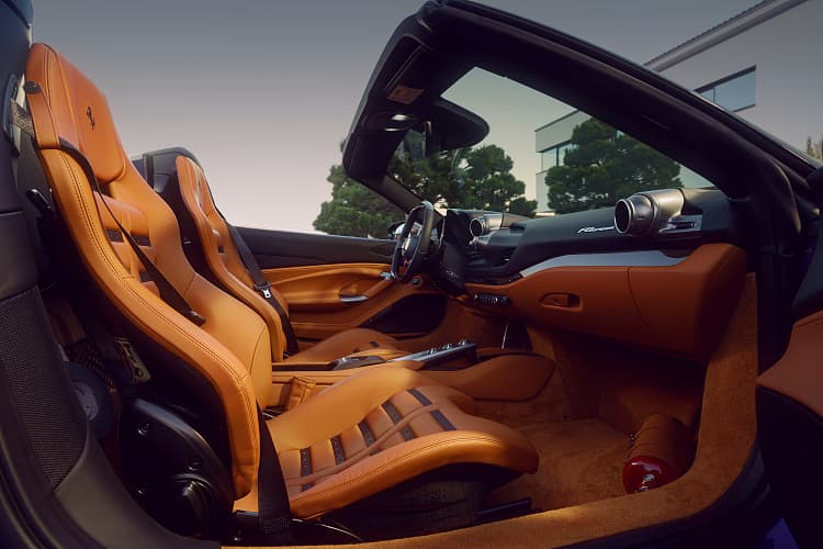 法拉利 F8 Spider N-Largo Novitec 高清全屏壁纸