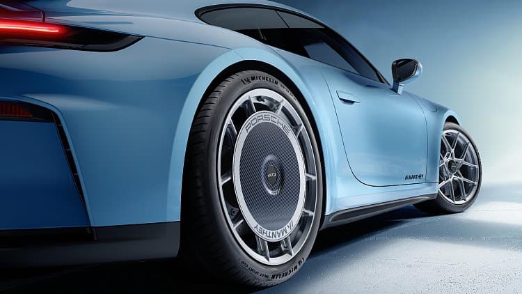 保时捷 911 GT3 Manthey Kit 高清全屏壁纸