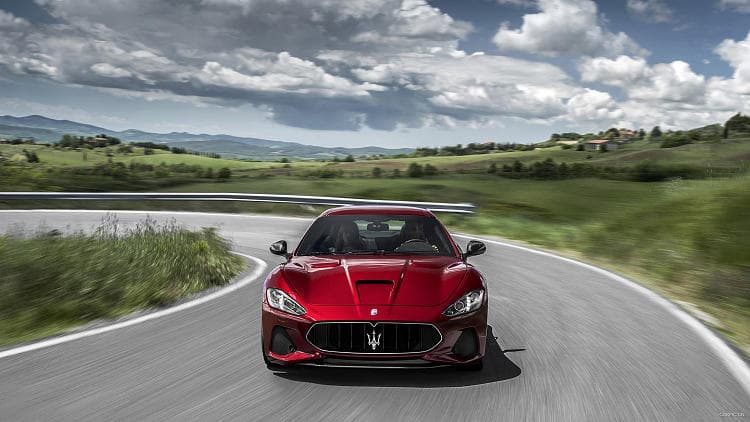 玛莎拉蒂 GranTurismo  高清全屏壁纸