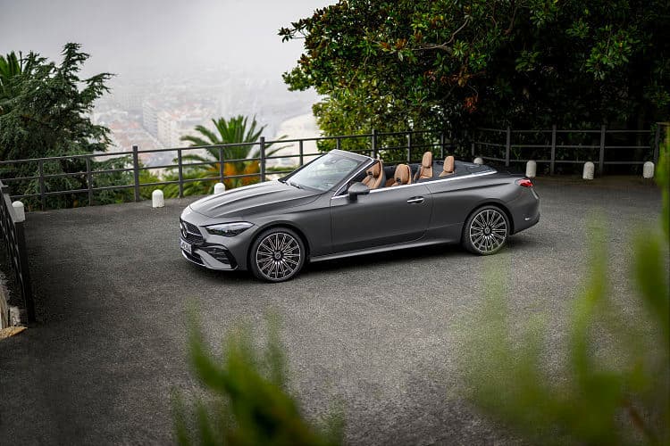 奔驰 CLE klasse_amg_line_cabrio 高清全屏壁纸