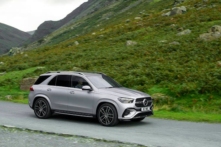 奔驰 GLE 400e 4matic amg line 高清全屏壁纸