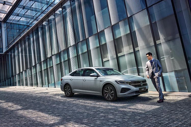 大众 帕萨特 380 tsi 高清全屏壁纸