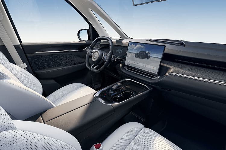 极氪 009 光辉 高清全屏壁纸