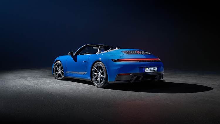 保时捷 911 Carrera T cabriolet 高清全屏壁纸