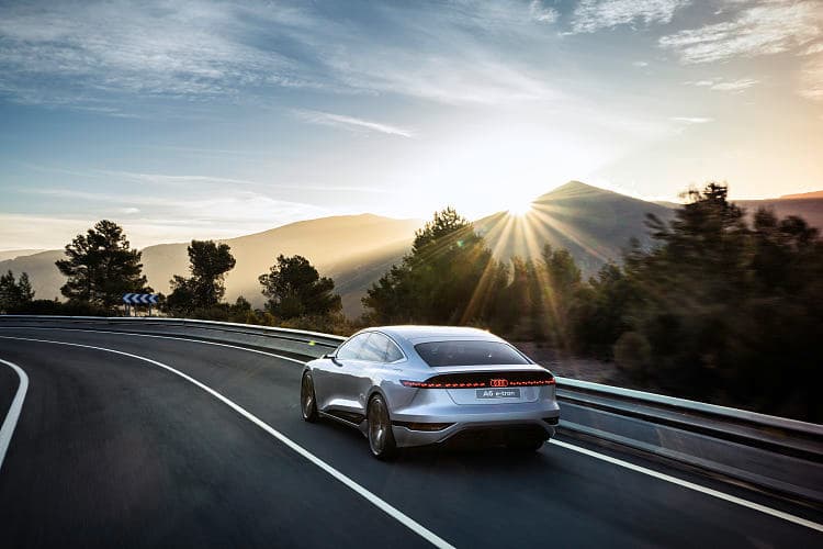 奥迪 A6 e-tron concept 高清全屏壁纸