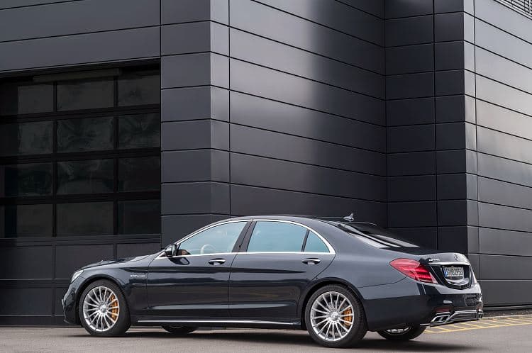 奔驰 AMG S 65 L 高清全屏壁纸