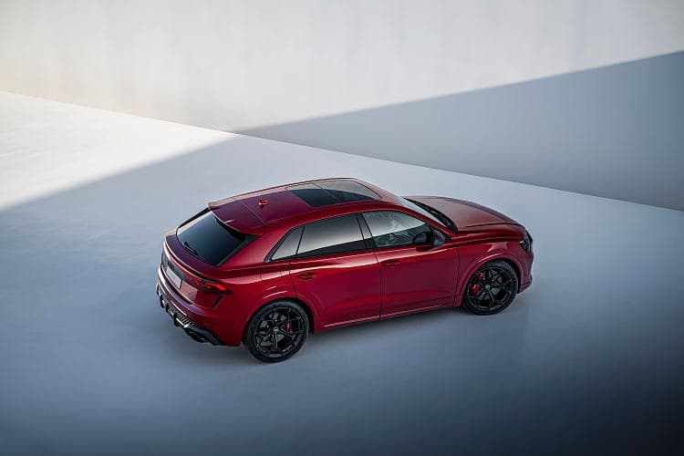 奥迪 RS Q8 performance 高清全屏壁纸