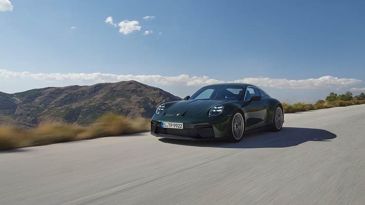保时捷 911 GT3 Touring 高清全屏壁纸