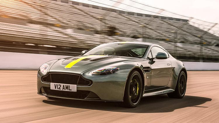 阿斯顿·马丁 Vantage amr 高清全屏壁纸
