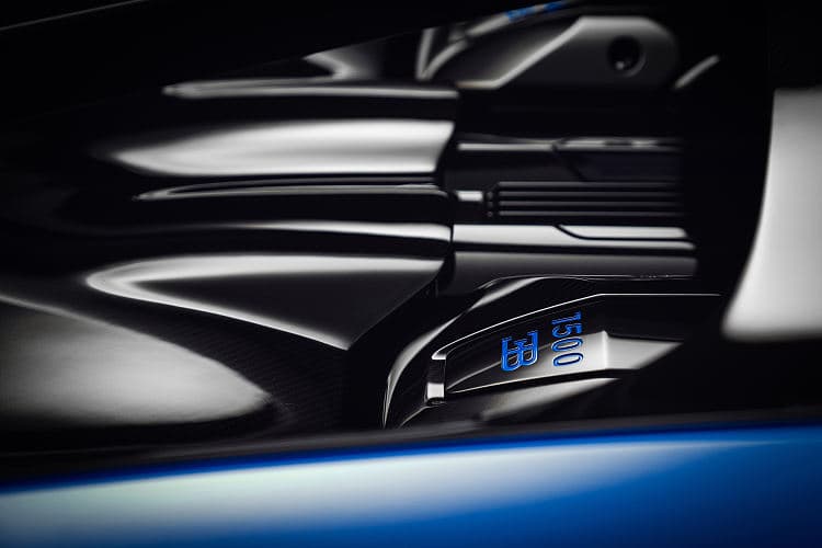 布加迪 Chiron pur sport 高清全屏壁纸