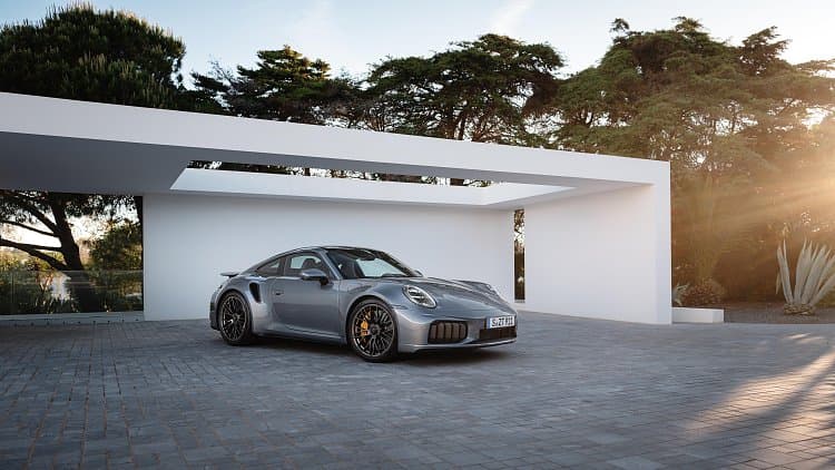 保时捷 911 Turbo S 高清全屏壁纸