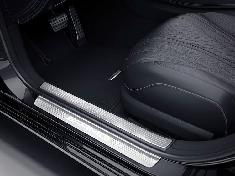 奔驰 AMG S 65 终极版 高清全屏壁纸