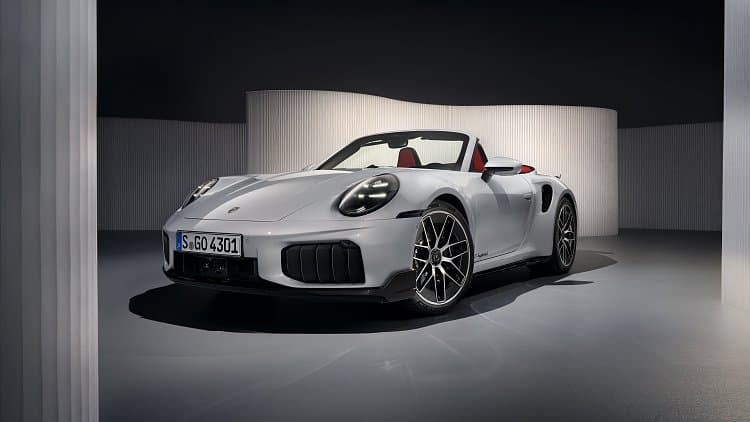 保时捷 911 Turbo S 高清全屏壁纸