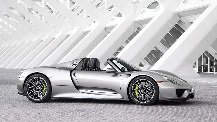 保时捷 918 spyder 高清全屏壁纸