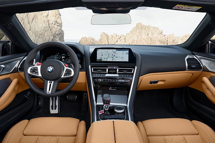 宝马 M8 competition cabrio 高清全屏壁纸