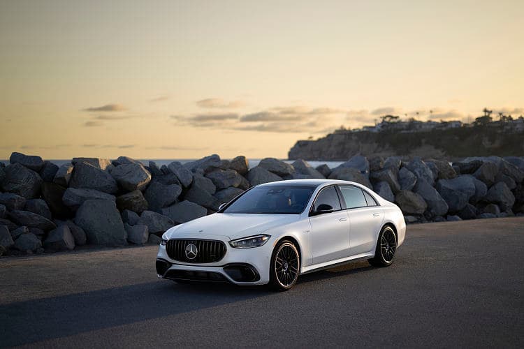 奔驰 AMG S 63 e performance 高清全屏壁纸