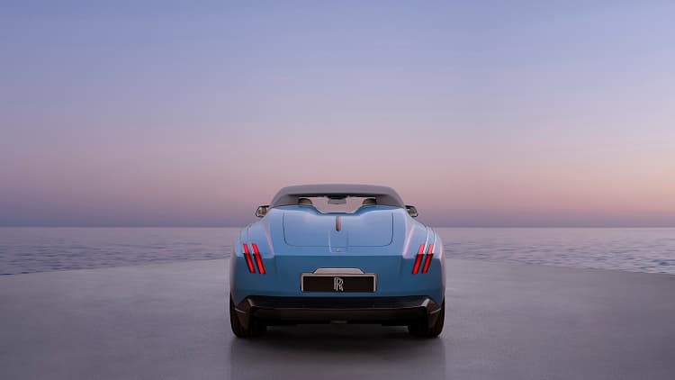劳斯莱斯 Project Nightingale 首款 Coachbuild Collection 高清全屏壁纸