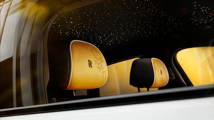 劳斯莱斯 古斯特 BLACK BADGE SERIES II 高清全屏壁纸