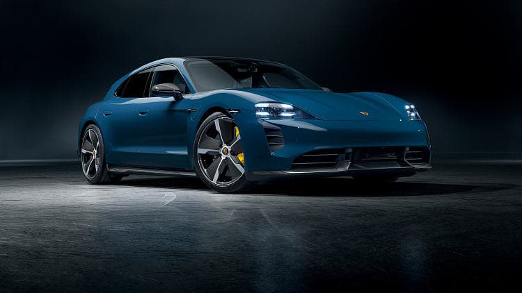 保时捷 Taycan turbo s sport turismo 高清全屏壁纸
