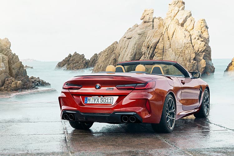宝马 M8 competition cabrio 高清全屏壁纸