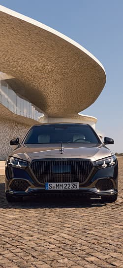 奔驰 迈巴赫 S  高清手机竖屏壁纸