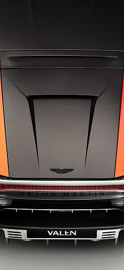 阿斯顿·马丁 Valen 5.2L V12 高清手机竖屏壁纸