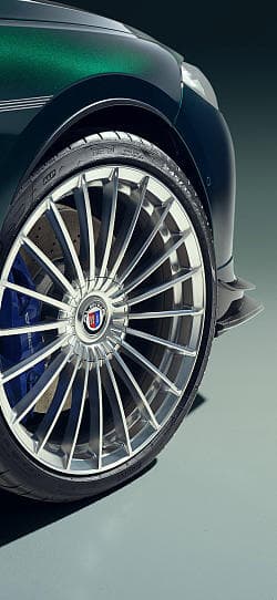 宝马 8系 alpina b8 gt 高清手机竖屏壁纸