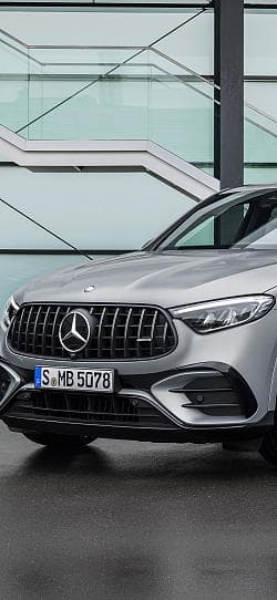 奔驰 AMG GLC 63 高清手机竖屏壁纸
