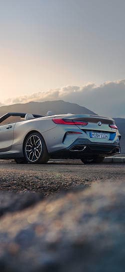 宝马 8系 m850i xdrive 敞篷版 高清手机竖屏壁纸