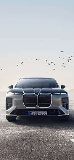 宝马 7系 740 xDrive 高清手机竖屏壁纸