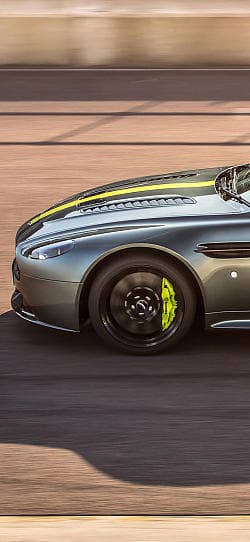 阿斯顿·马丁 Vantage amr 高清手机竖屏壁纸