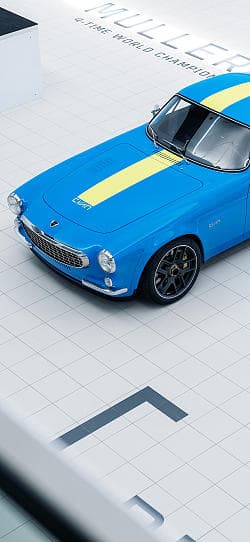 沃尔沃 P1800 Cyan 高清手机竖屏壁纸
