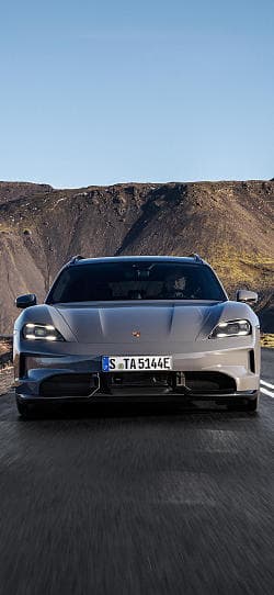 保时捷 Taycan GTS Sport Turismo 高清手机竖屏壁纸