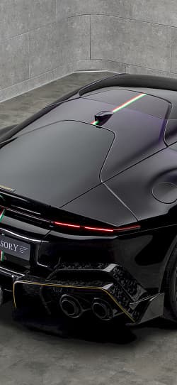 法拉利 12Cilindri Mansory Equestre 迈莎锐改装版 高清手机竖屏壁纸