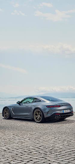 奔驰 AMG GT 63 s e performance 高清手机竖屏壁纸