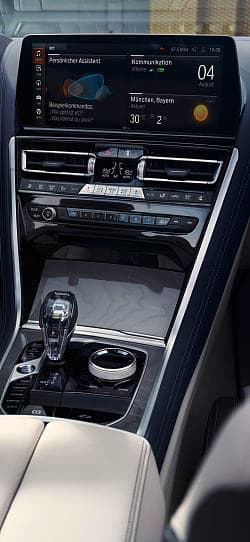 宝马 8系 m850i xdrive 敞篷版 高清手机竖屏壁纸