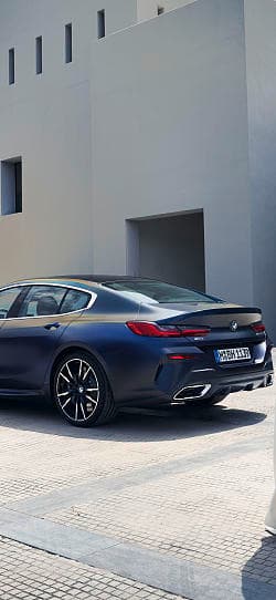 宝马 8系 m850i xdrive gran coupe 高清手机竖屏壁纸