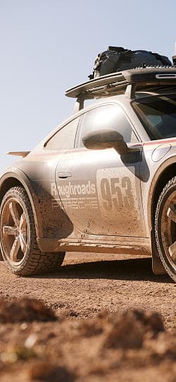 保时捷 911 dakar rallye design package 高清手机竖屏壁纸
