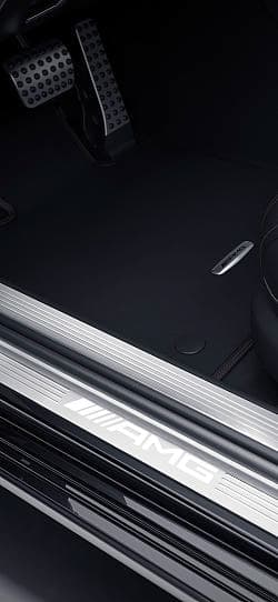 奔驰 AMG S 65 终极版 高清手机竖屏壁纸