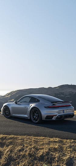 保时捷 911 Turbo 50 高清手机竖屏壁纸