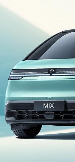 极氪 Mix  高清手机竖屏壁纸